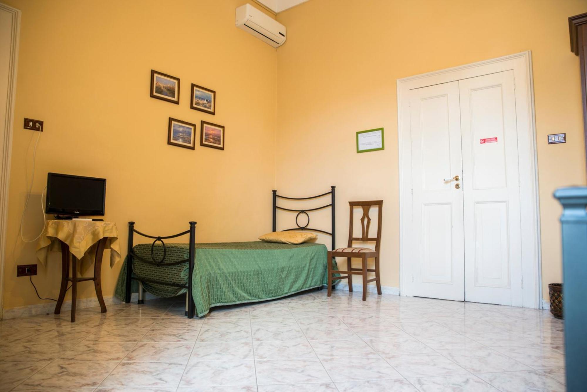 Bed and Breakfast Sognando Ortigia Syracuse Екстер'єр фото
