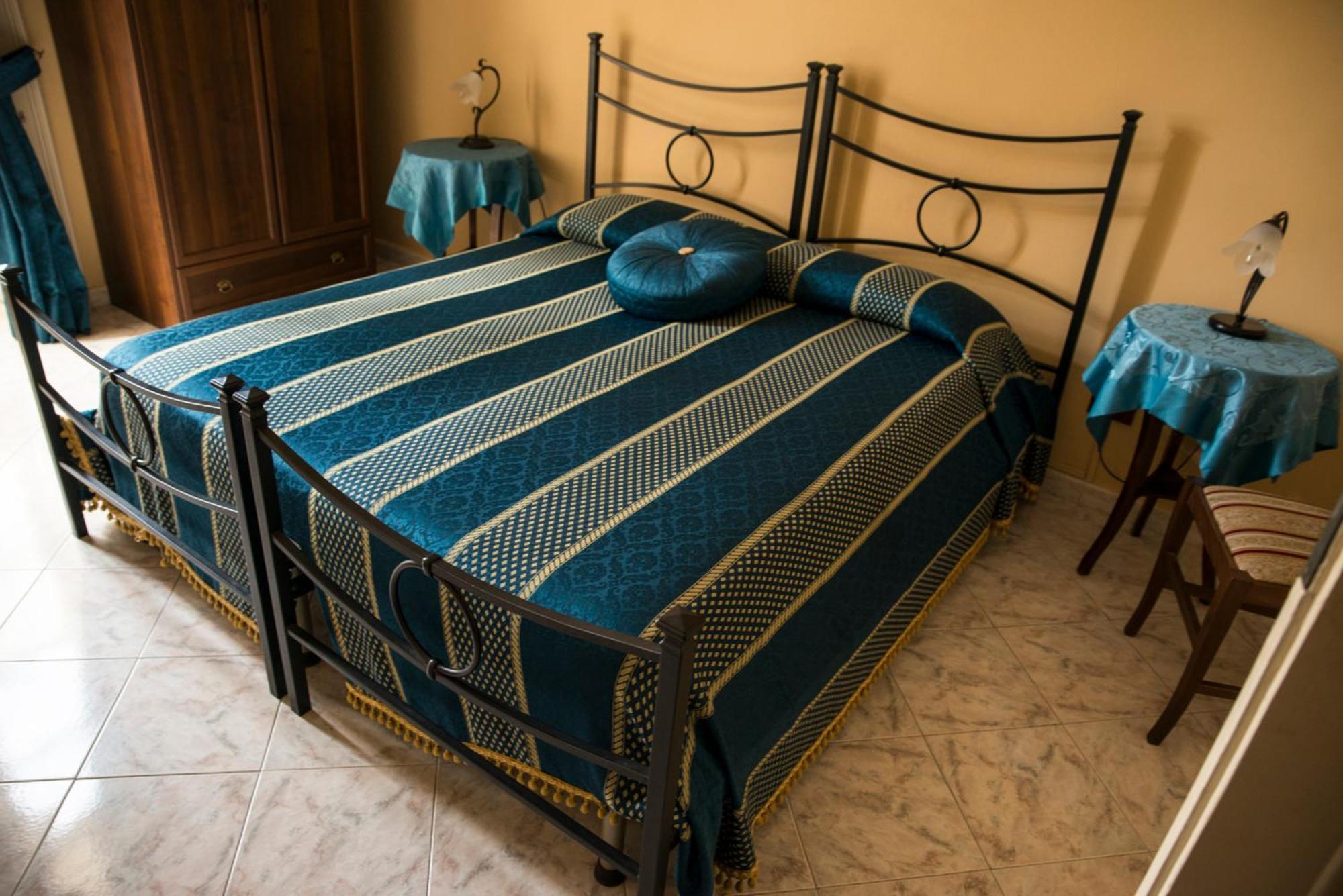 Bed and Breakfast Sognando Ortigia Syracuse Екстер'єр фото