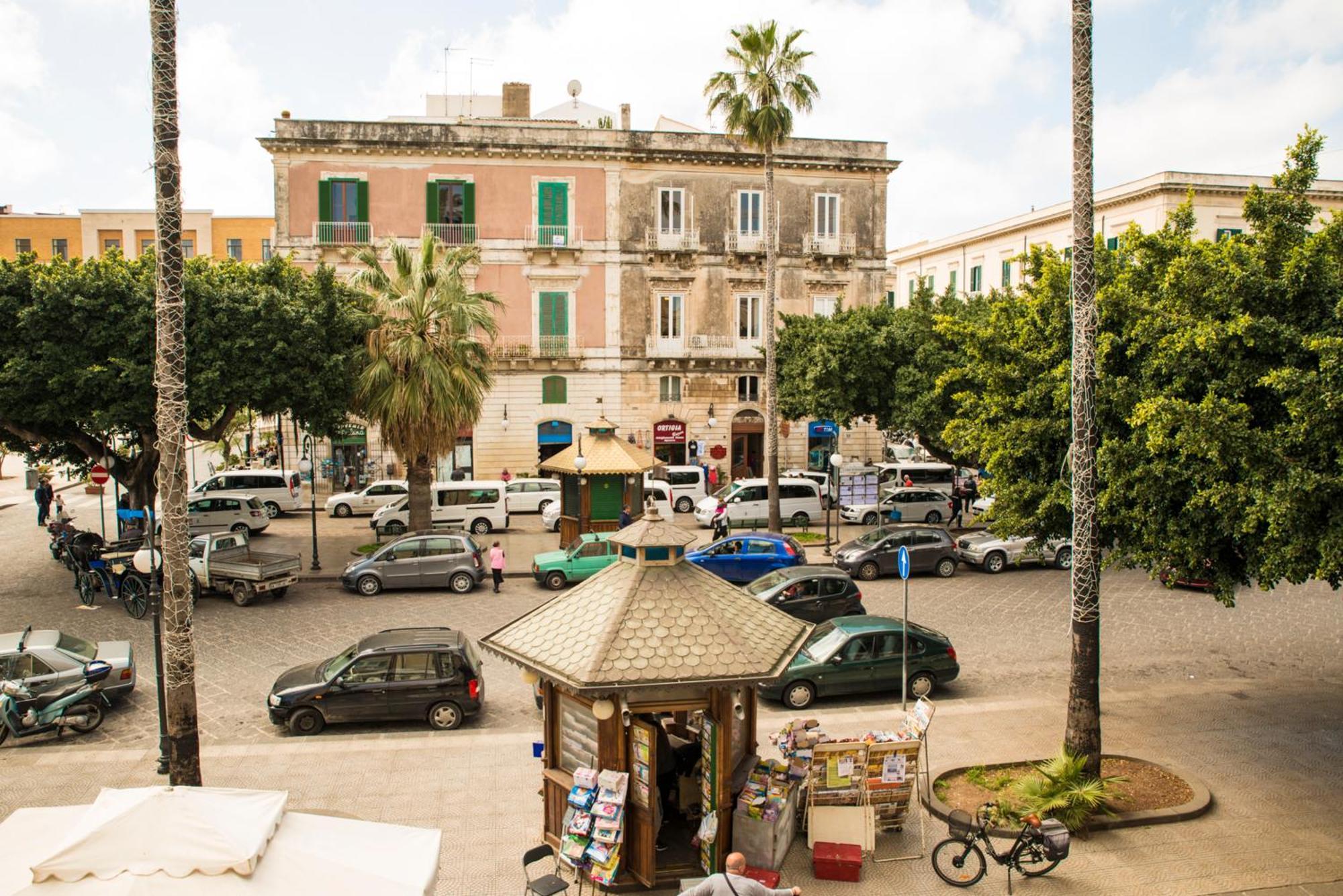 Bed and Breakfast Sognando Ortigia Syracuse Екстер'єр фото