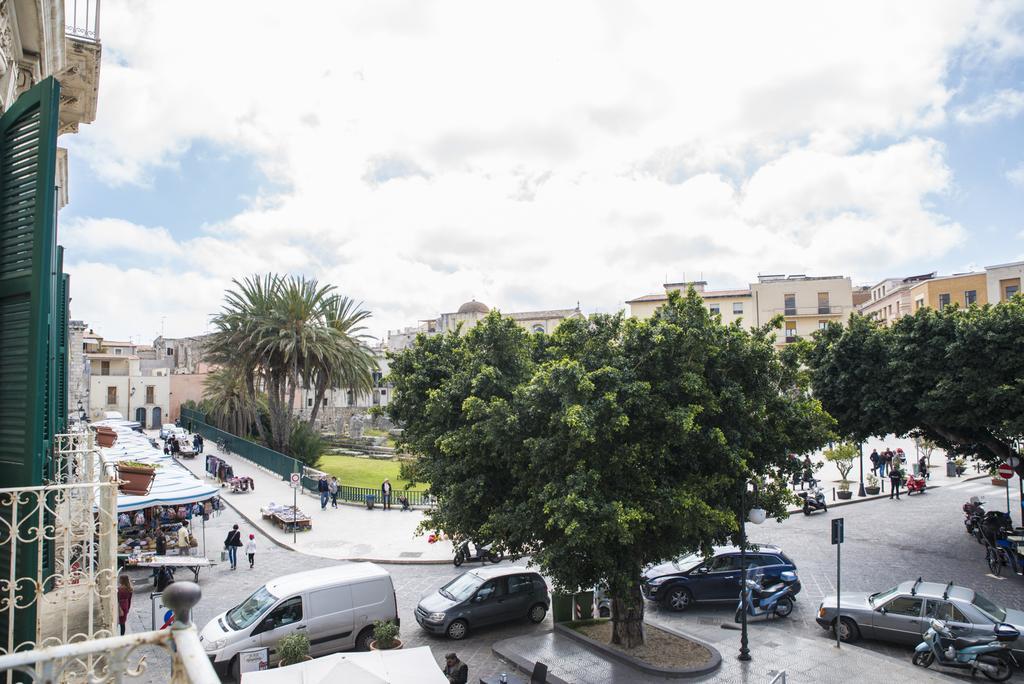Bed and Breakfast Sognando Ortigia Syracuse Екстер'єр фото